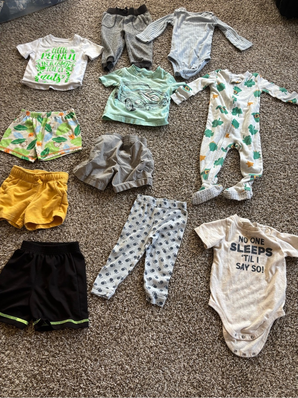 12 month old baby boy clothes bundle!!